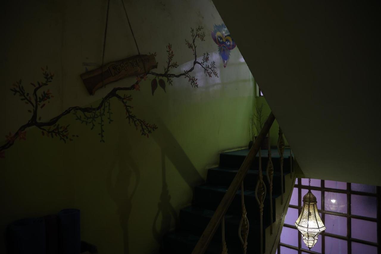 Good Vibes Hostel Waranasi Zewnętrze zdjęcie