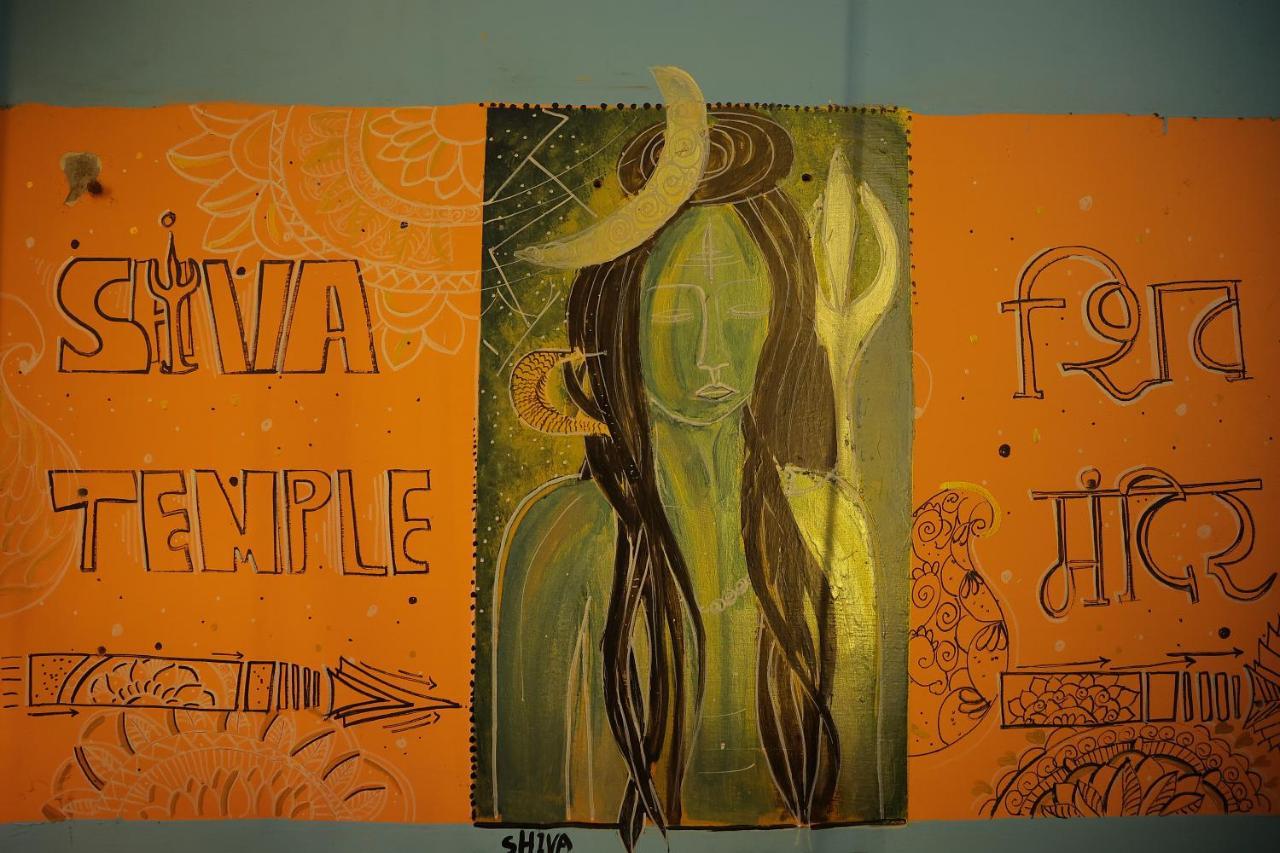 Good Vibes Hostel Waranasi Zewnętrze zdjęcie