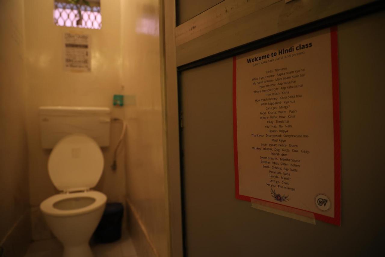 Good Vibes Hostel Waranasi Zewnętrze zdjęcie