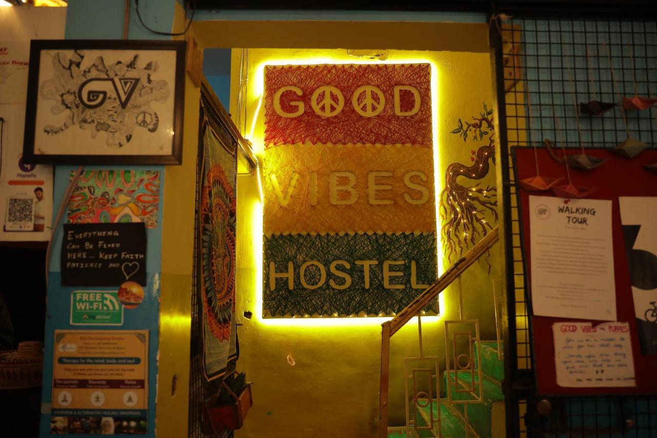 Good Vibes Hostel Waranasi Zewnętrze zdjęcie