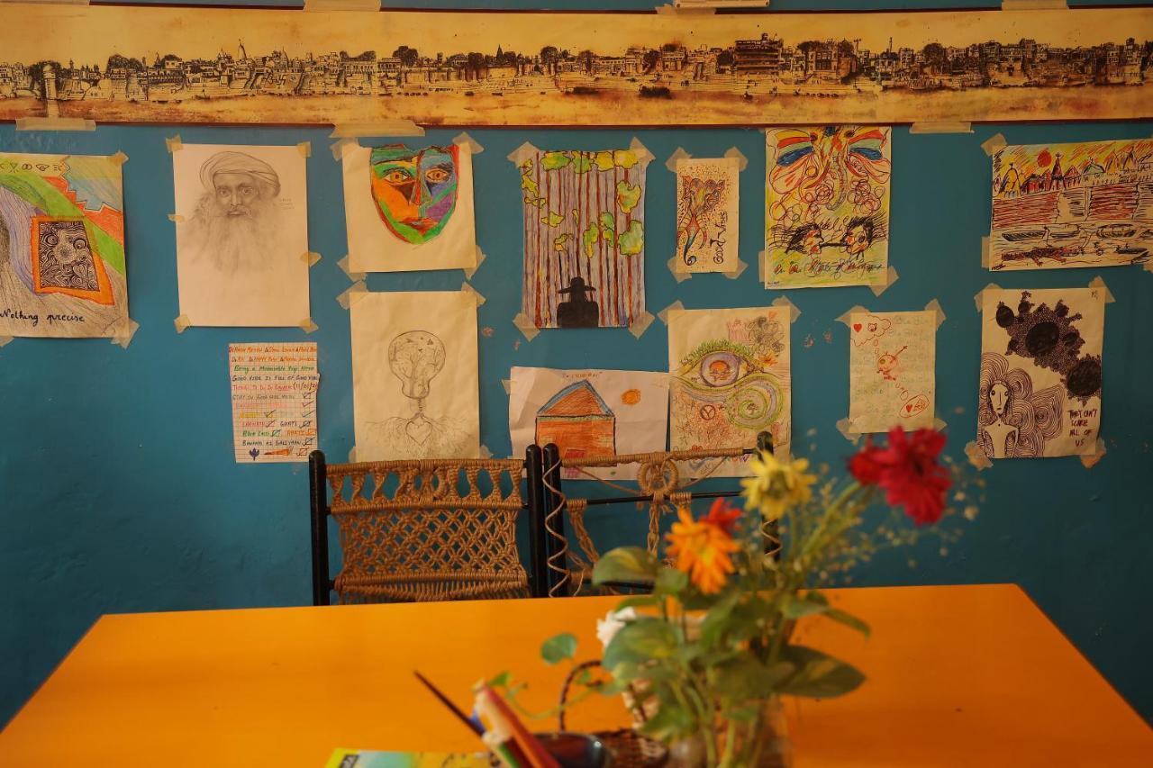 Good Vibes Hostel Waranasi Zewnętrze zdjęcie