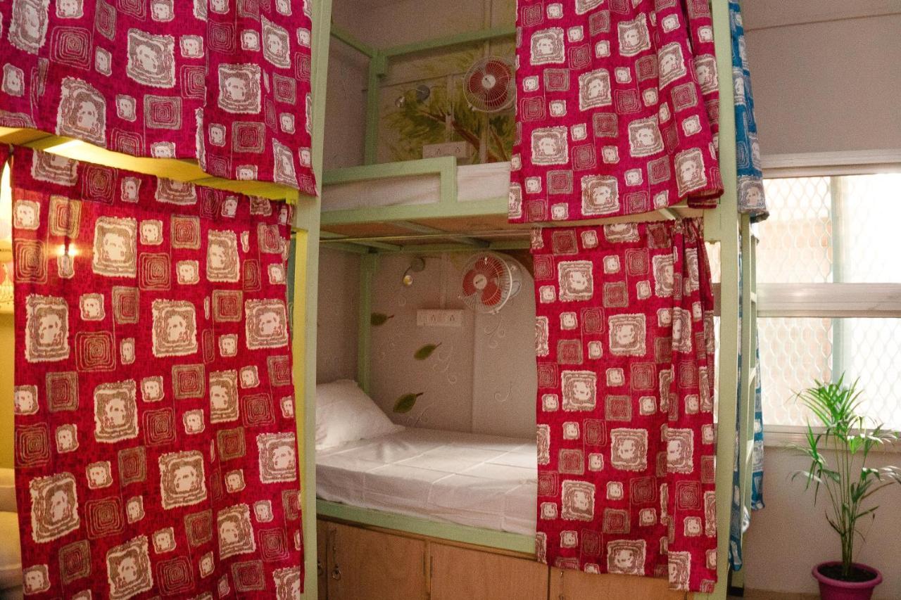 Good Vibes Hostel Waranasi Zewnętrze zdjęcie
