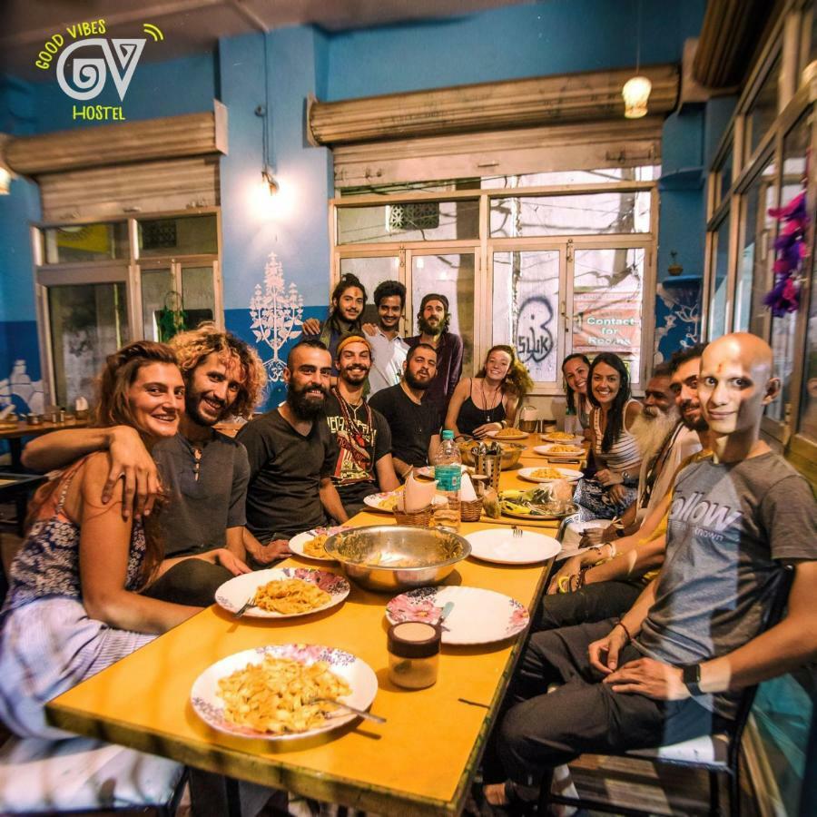 Good Vibes Hostel Waranasi Zewnętrze zdjęcie